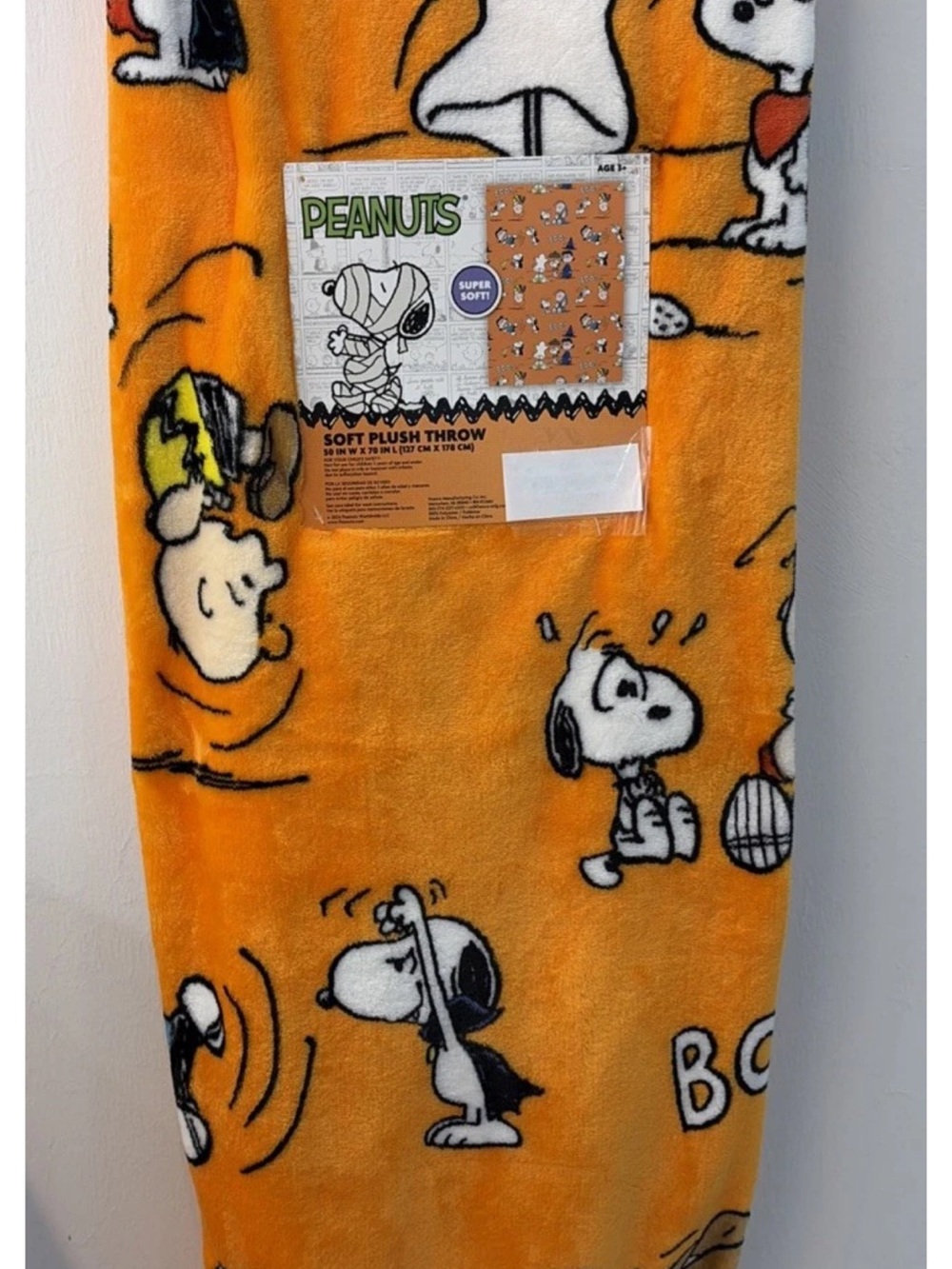 Peanuts Orange Snoopy & Woodstock Plush Halloween Throw Blanket